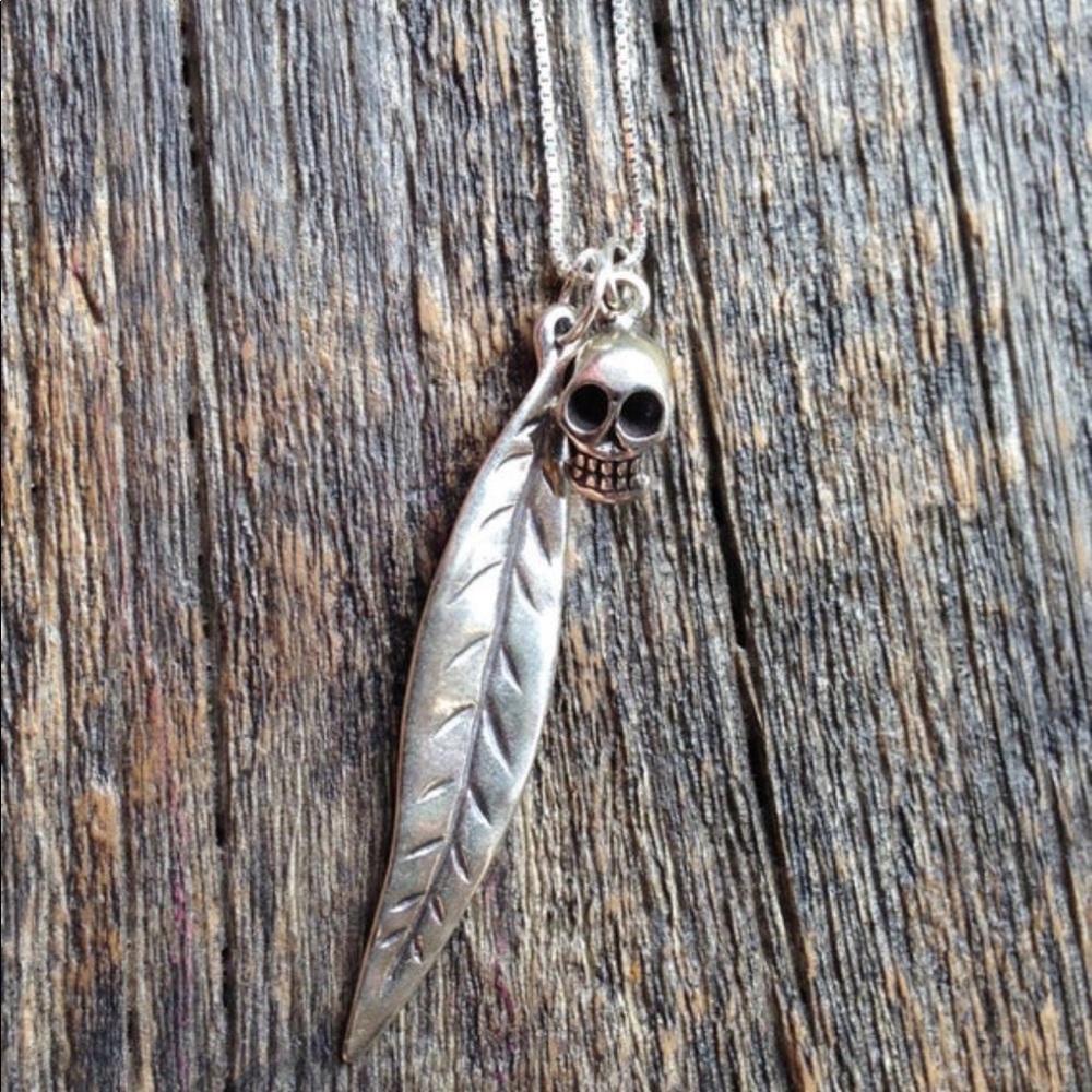 Sterling Silver leaf charm and skull necklace